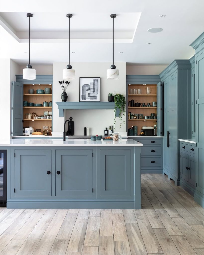 Corner Sinks, Corner Stoves, and Corner Storage Ideas