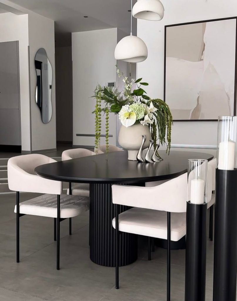 Dining Room Ideas for Narrow Spaces
