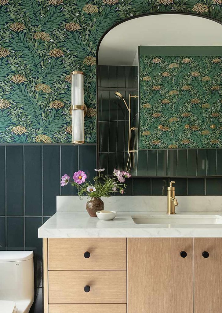 Vintage-Inspired Bathroom Remodel Styles
