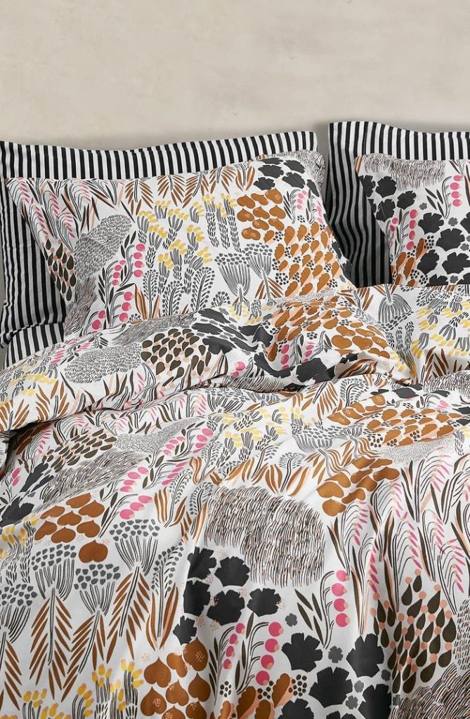 Queen Comforter Designs Made for Daily Comfort
