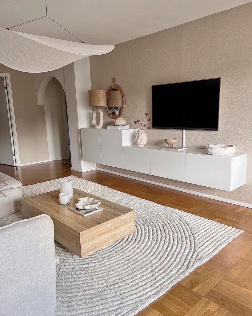 Smart TV Wall Layouts for Small Living Rooms
