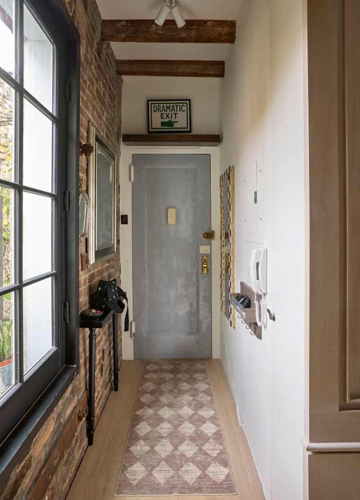 Apartment Entryway Ideas for Small City Homes