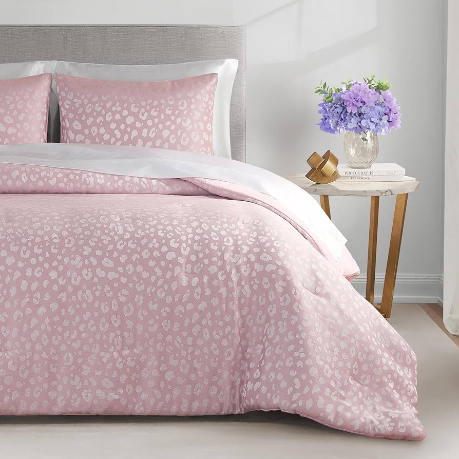 Juicy Couture Queen Comforter Sets with Glam Look