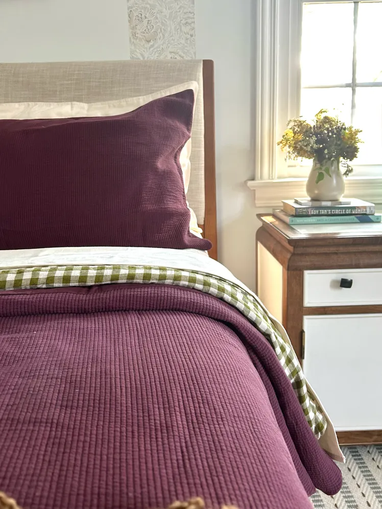 Quilt-Focused Queen Comforter Set Ideas