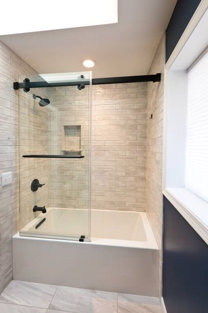 Fresh shower remodel ideas that blend a tub and shower together