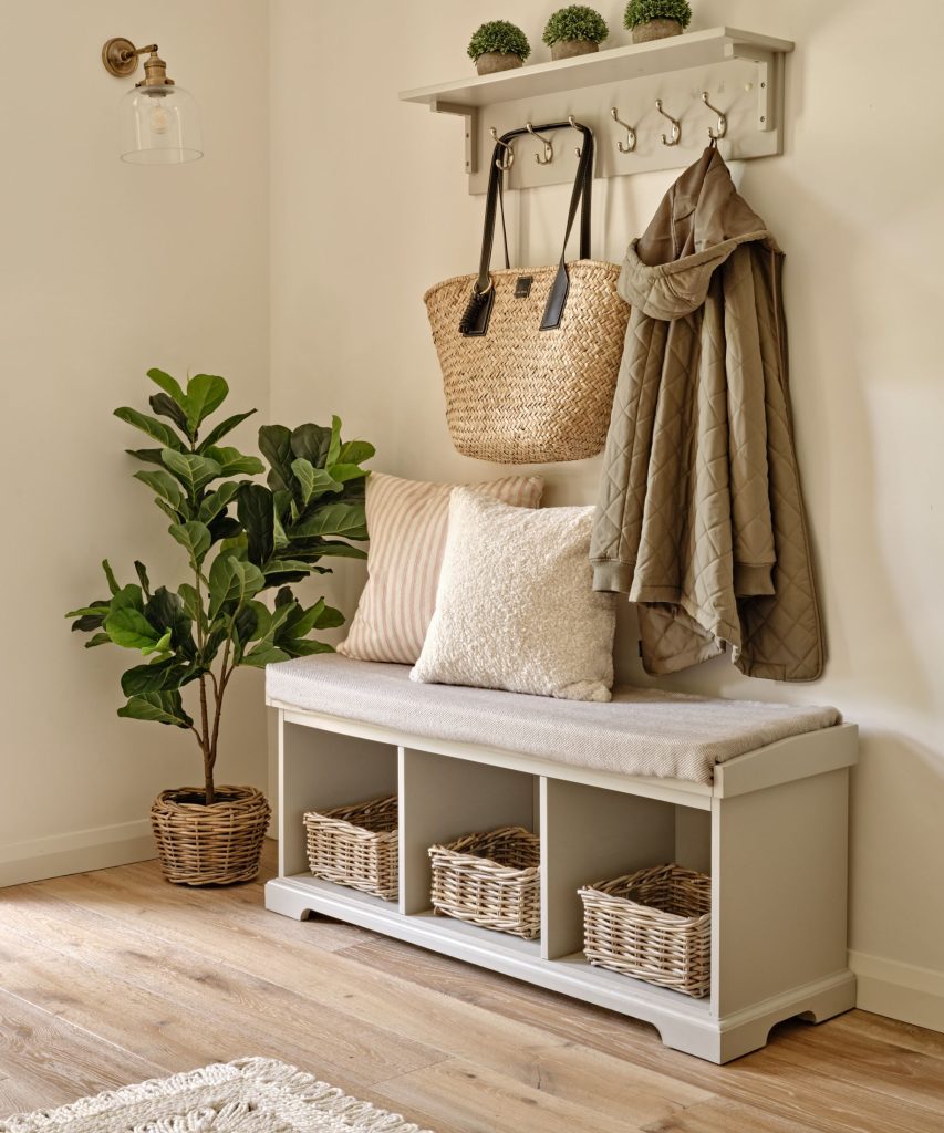 Coat Rack Ideas for Storage in Small Entryways