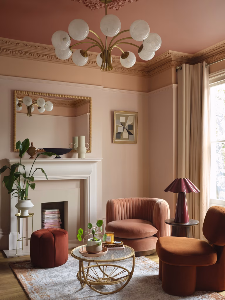 Living room wall decoration trends to follow in 2026
