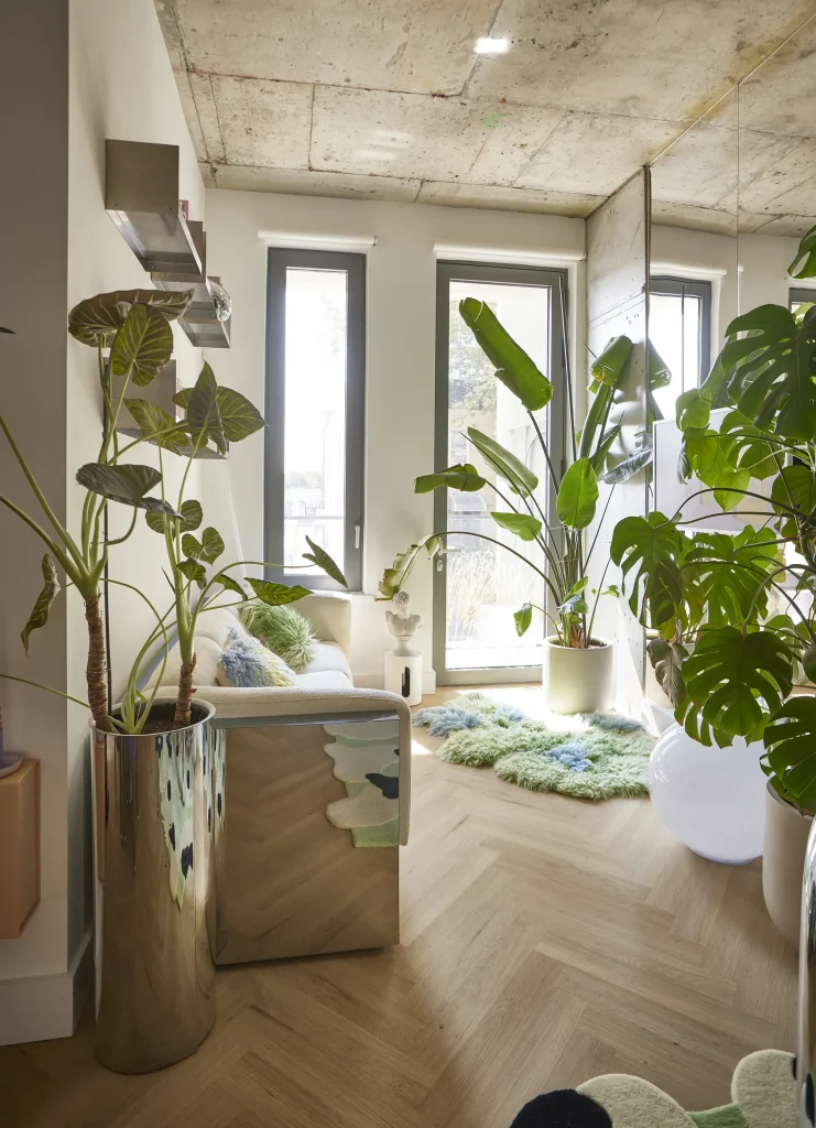 Elegant Small Apartment Living Room Ideas That Last