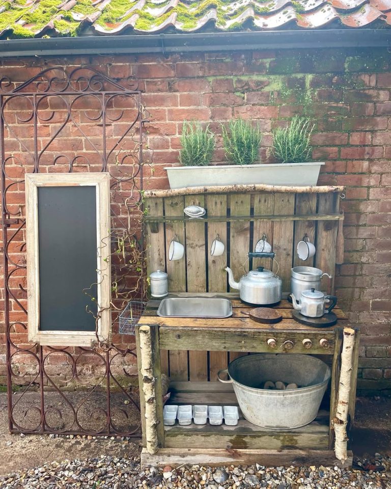 Mud Kitchen